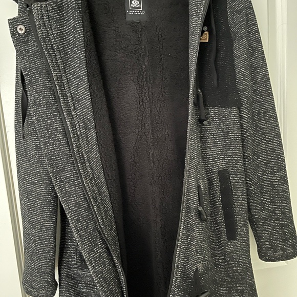Rip Curl winter jacket - Picture 6 of 6